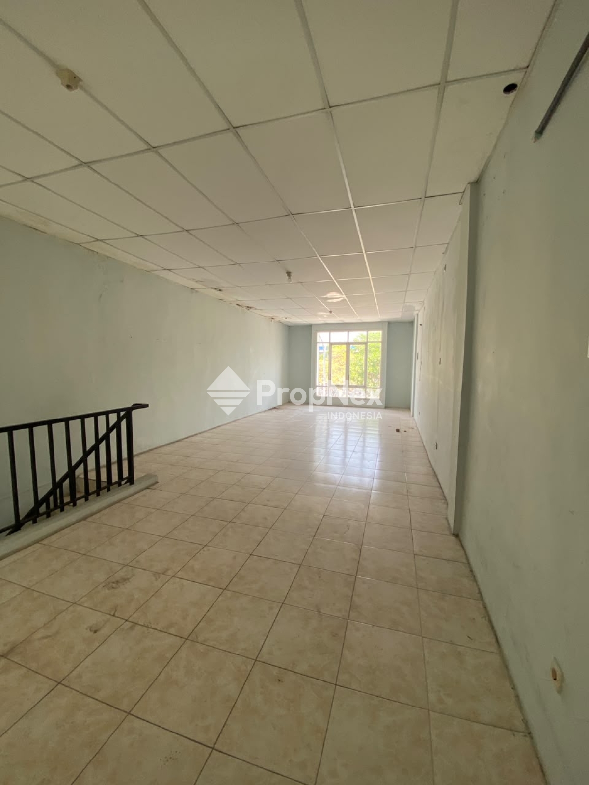Ruko Green Garden Kebomas Gresik 2 Lt Unit Langka — foto 3